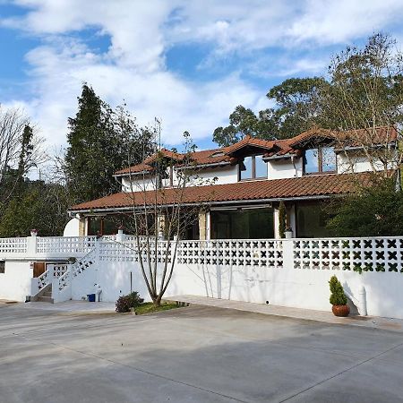 Dreams And Friends On The Coast Of Bilbao. Villa Getxo Exterior photo